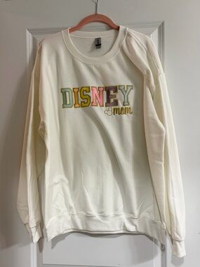 Disney Mom Embroidered Sweatshirt - NWOT - Large